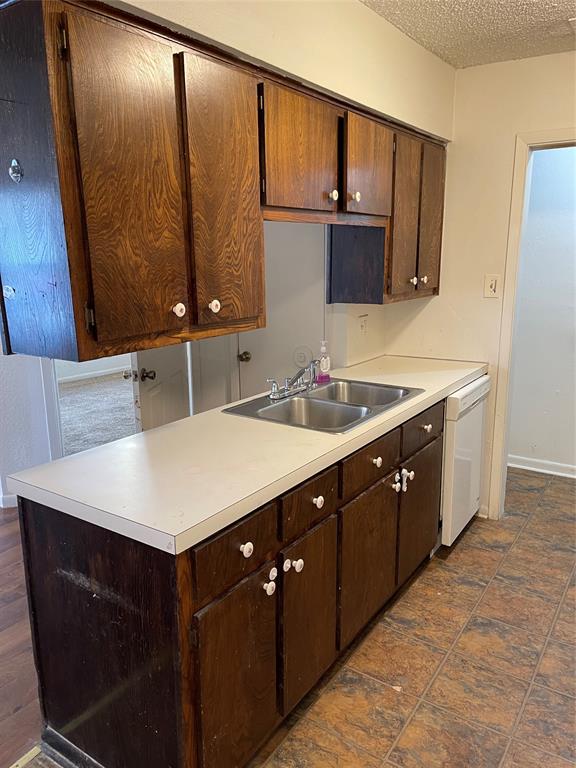 Stewarts 1st Add - Residential Lease