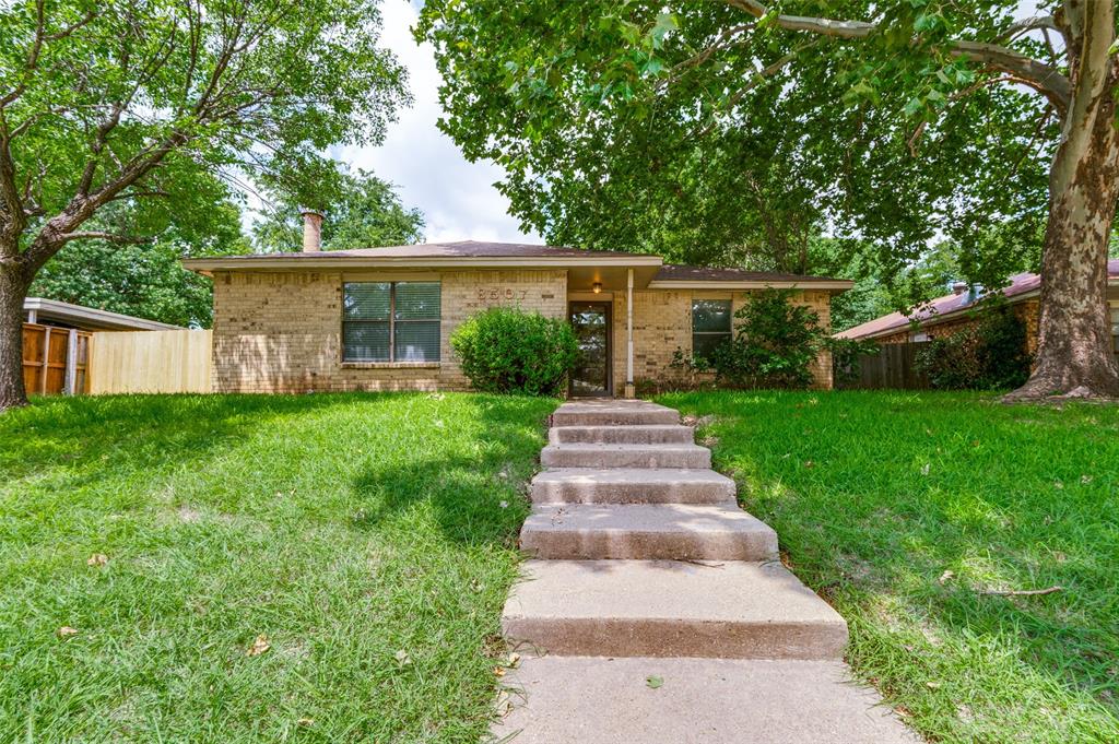 If you've been waiting for an opportunity to put your own touch on a home, this may be the one. The layout works well, the location is convenient, and while cosmetic updates are needed, the next owner will have the opportunity to make improvements over time while creating equity. The home has been priced with its condition in mind, making it a great opportunity for someone who can see what this home could become.

Conveniently located near shopping, restaurants, and major highways, you'll have easy access to everyday conveniences.

Information deemed reliable but not guaranteed. Buyers and buyers' agents should independently verify all information, including schools, measurements, taxes, restrictions, and any other information important to the buyer.
