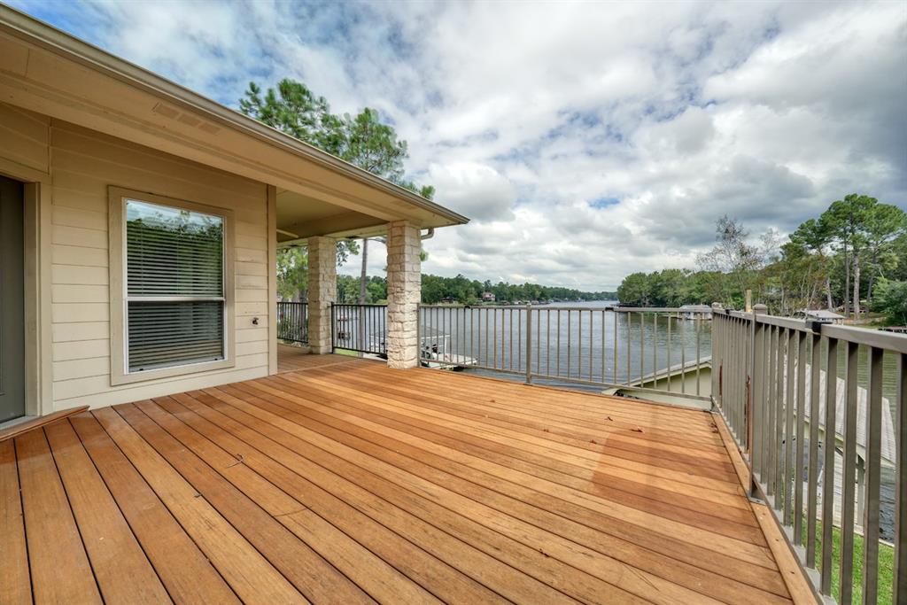 HIDE A WAY LAKE - Residential