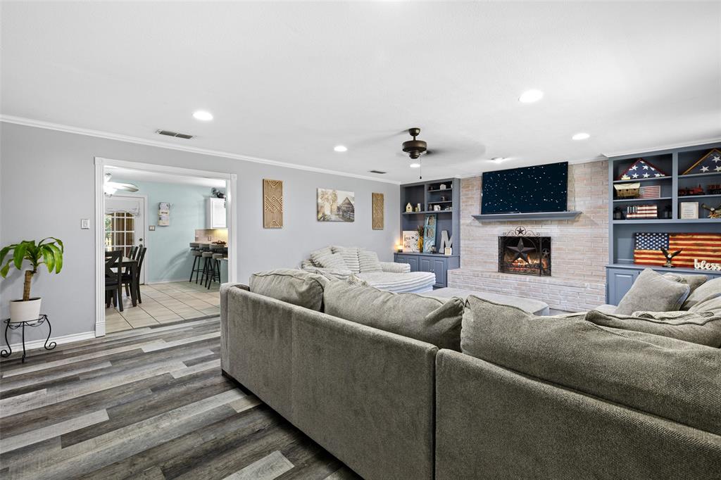 East Loop Est - Residential