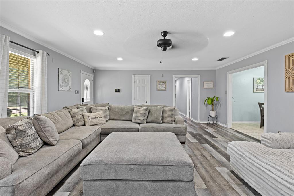 East Loop Est - Residential