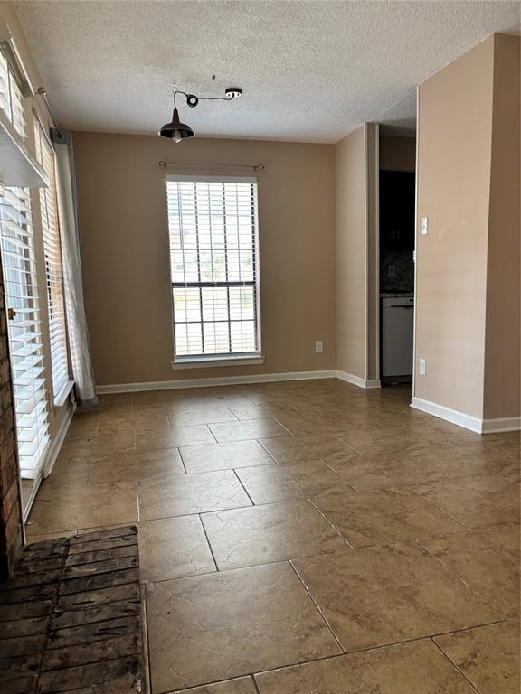Garrett Park Condo - Residential