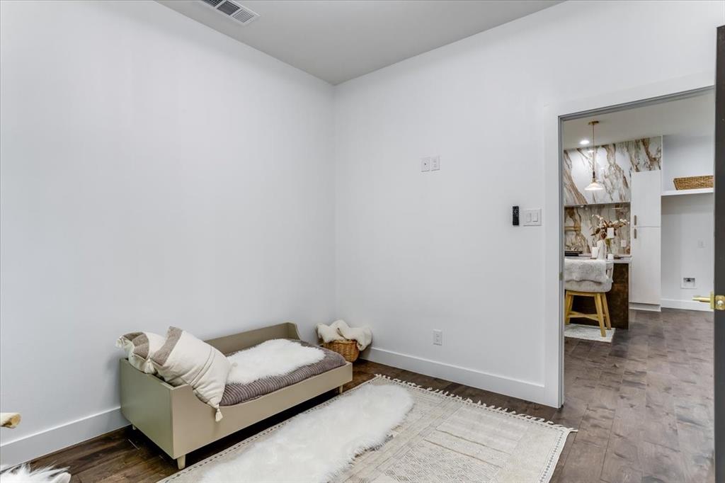 Westwood 01 - Residential