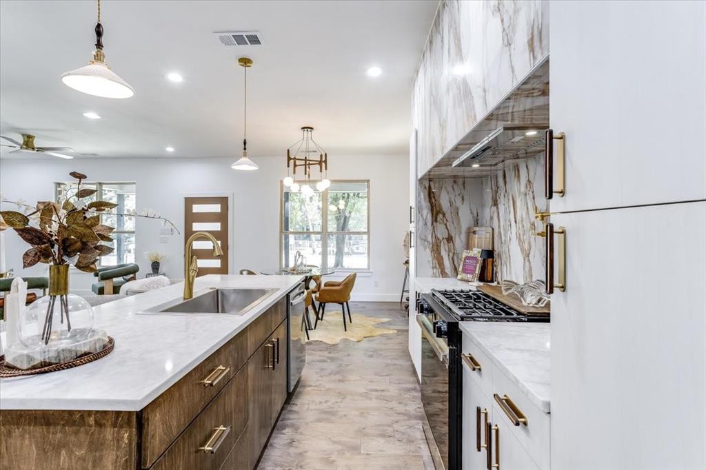Westwood 01 - Residential