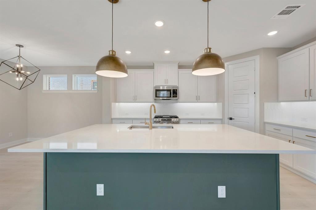 Painted Tree-Woodland West - Residential