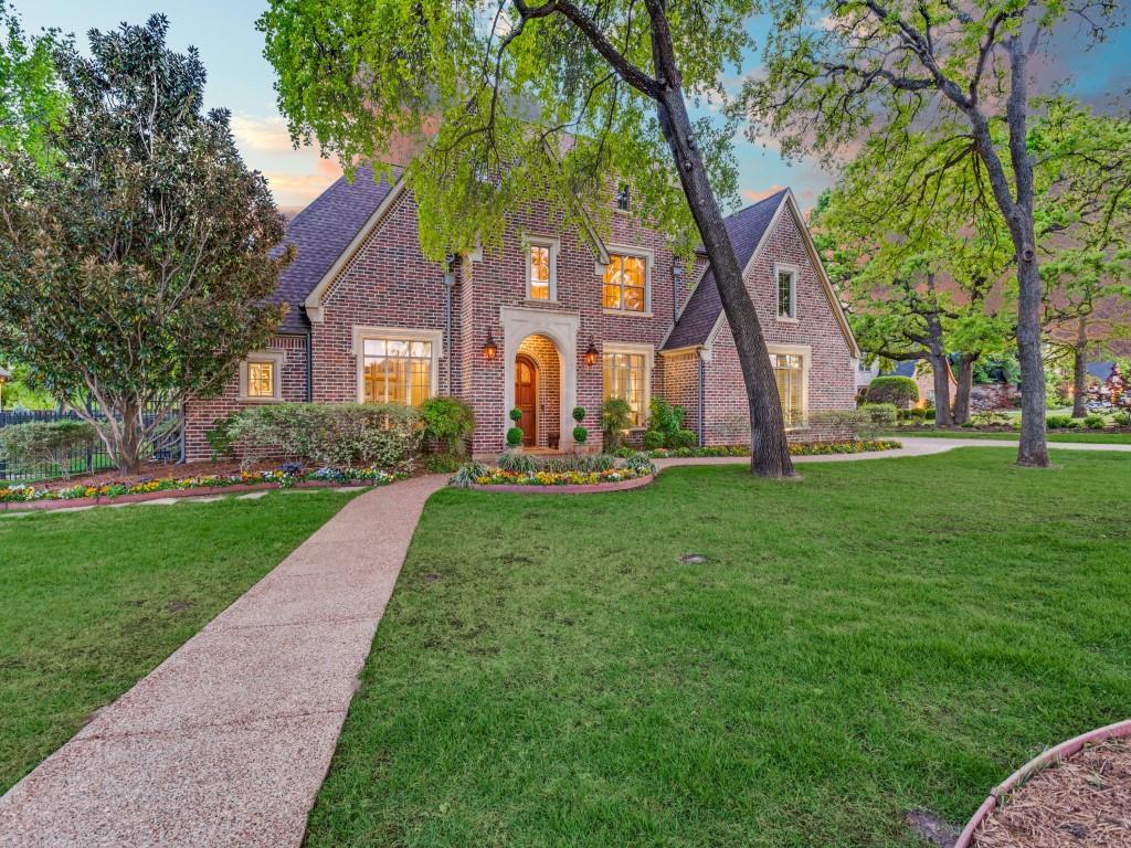 Regency Oaks - Residential