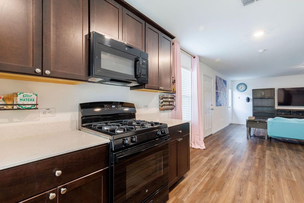 HIGHBRIDGE PH 2 - Residential