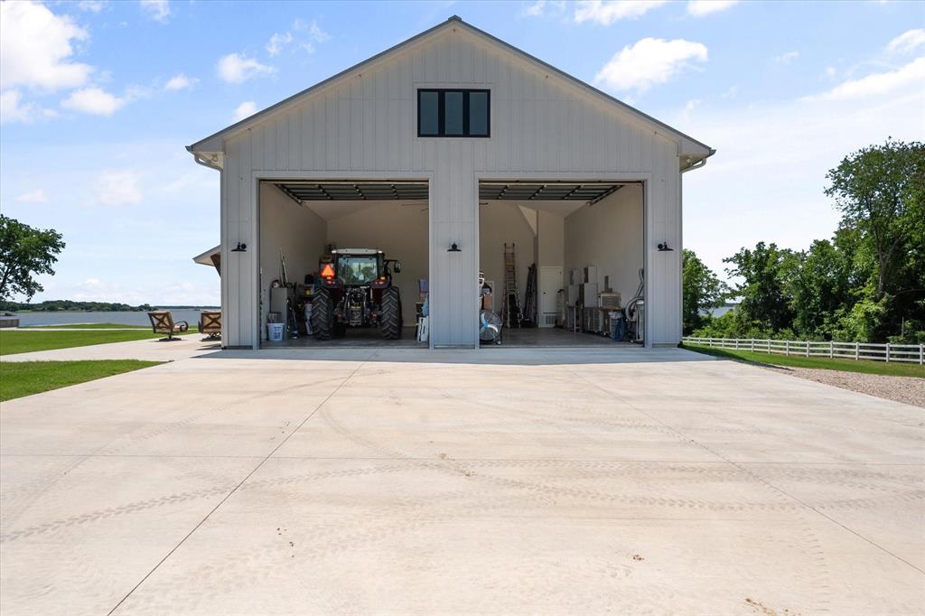 NA - Commercial Sale