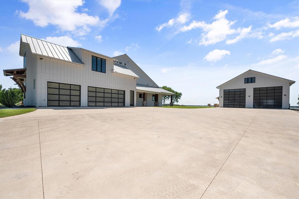 NA - Commercial Sale