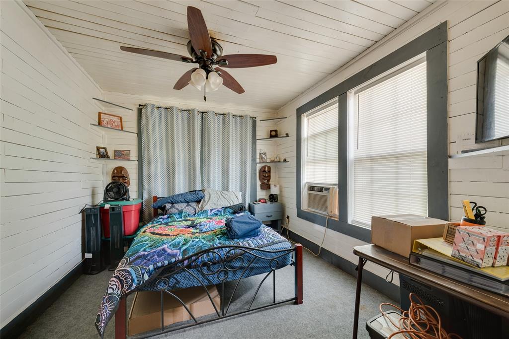 Town Cedar Hill Original Of - Residential