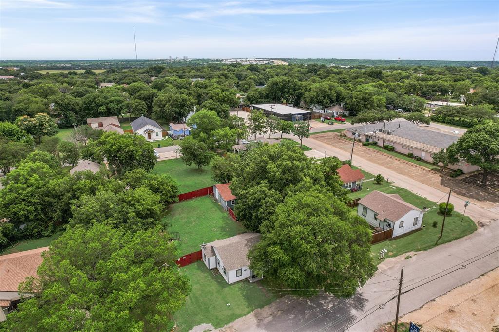 Town Cedar Hill Original Of - Residential