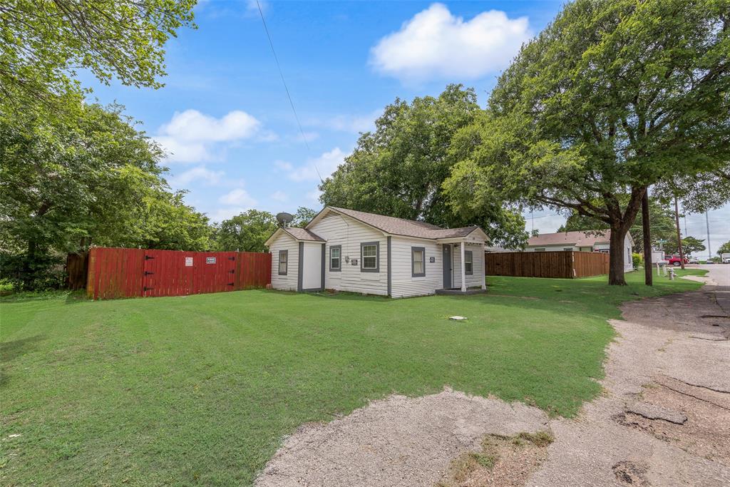 Town Cedar Hill Original Of - Residential