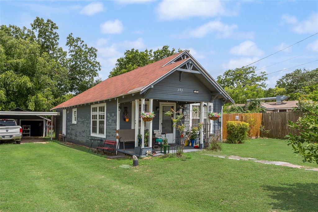 Town Cedar Hill Original Of - Residential