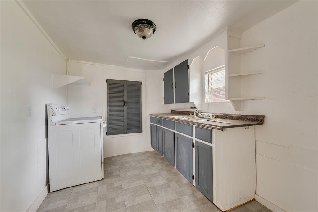 Town Cedar Hill Original Of - Residential