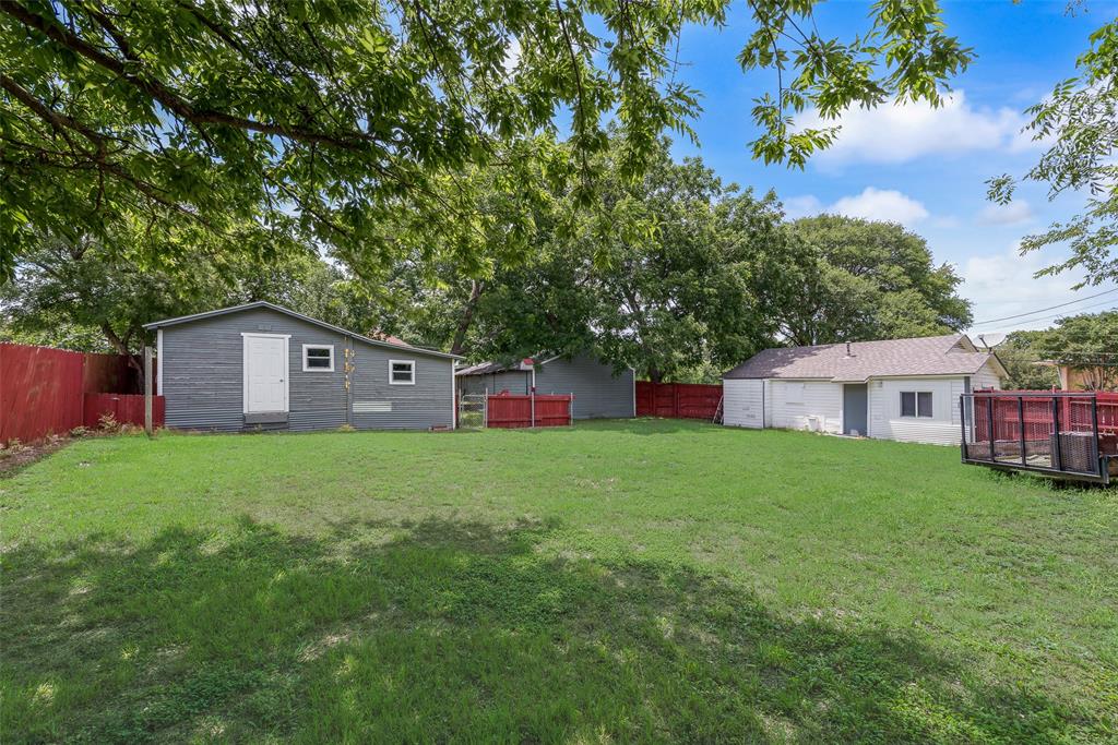 Town Cedar Hill Original Of - Residential