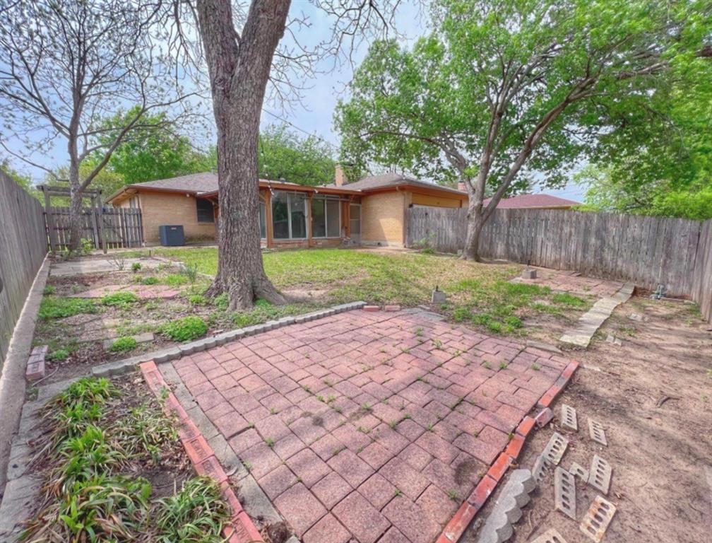 APPROVED TO BE SOLD FOR $62,000 BELOW 2026 ASSESSED VALUE!!!!!! 3Bed 2Bath 2Garage Home located in the HILLVIEW TERRACE SECTION Subdivision of Dallas. Close to major freeways including I-30, I-635 and Hwy 80. Featuring Stainless Steele Refrigerator, Black appliances Microwave and Dishwasher. Also features Carpet, Laminate Flooring, and Over Sized Backyard perfect for backyard entertaining. Large Primary Suite features separate vanities, shower and walk in closet. This home is perfect for 1st time home buyer or Tons of potential as this is an INVESTOR'S DREAM. This home has tremendous ROI potential for either long term holding or short turn over. Requiring some repairs however, this property is a hidden jewel.