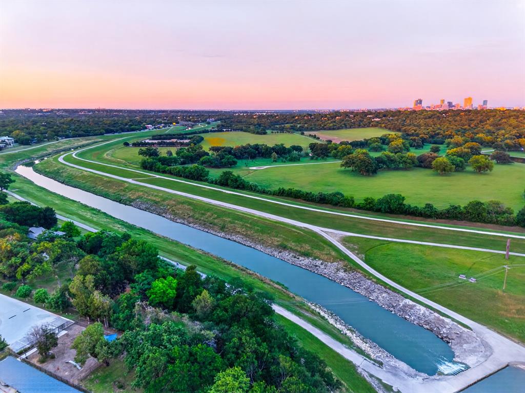 Rivercrest Add - Land