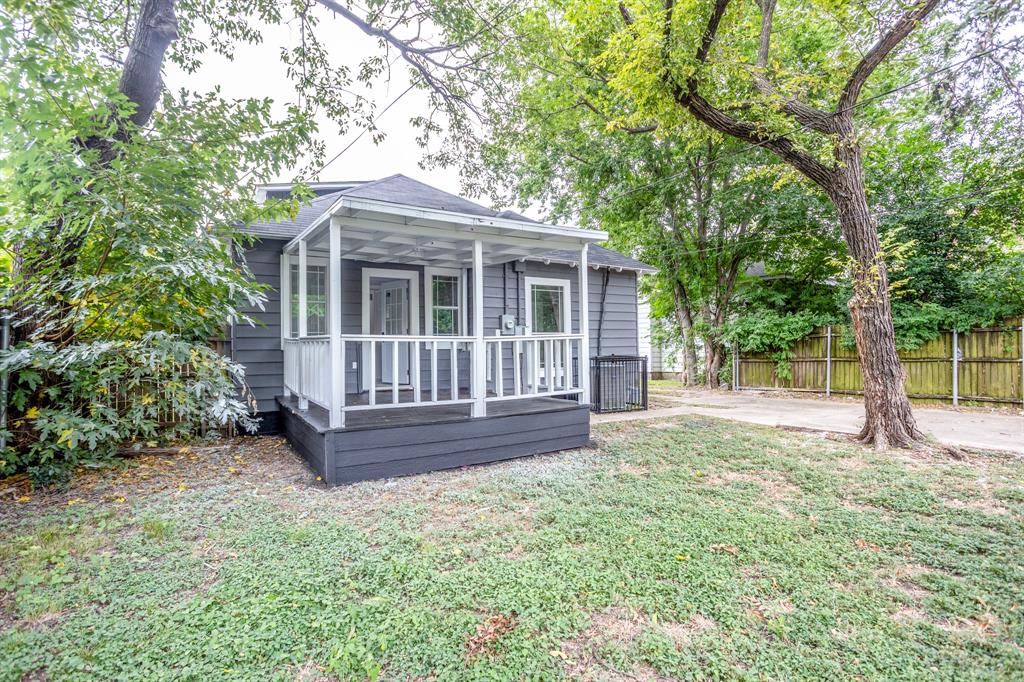 Winnetka Heights - Residential