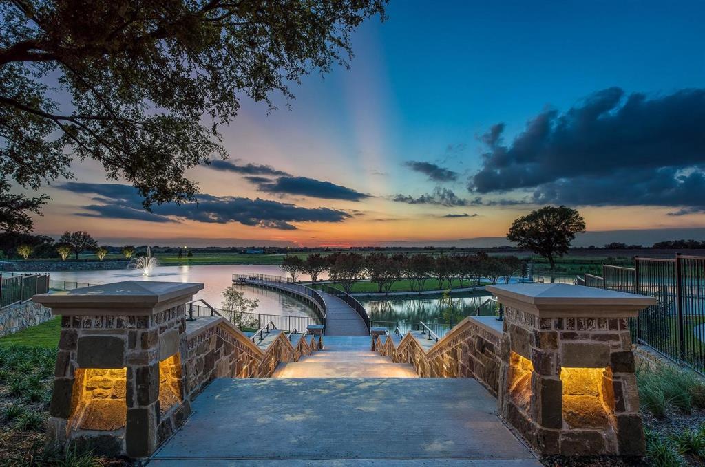 Mustang Lakes - Residential