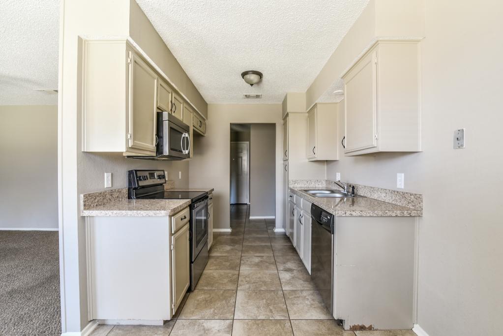 Willow Wood Add - Residential Lease