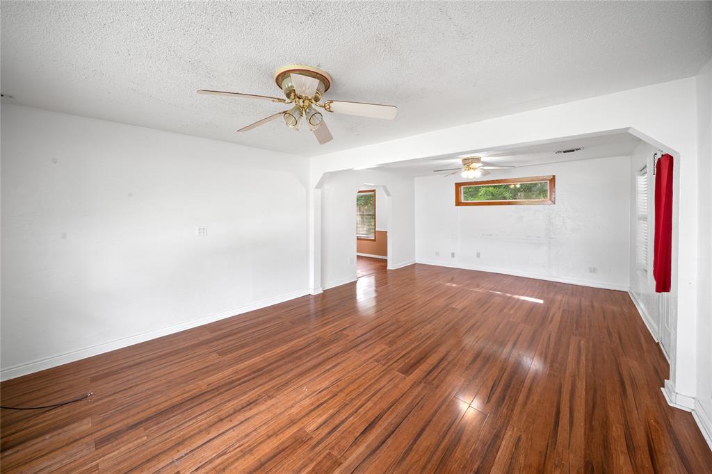 A0052 P Archer - Residential
