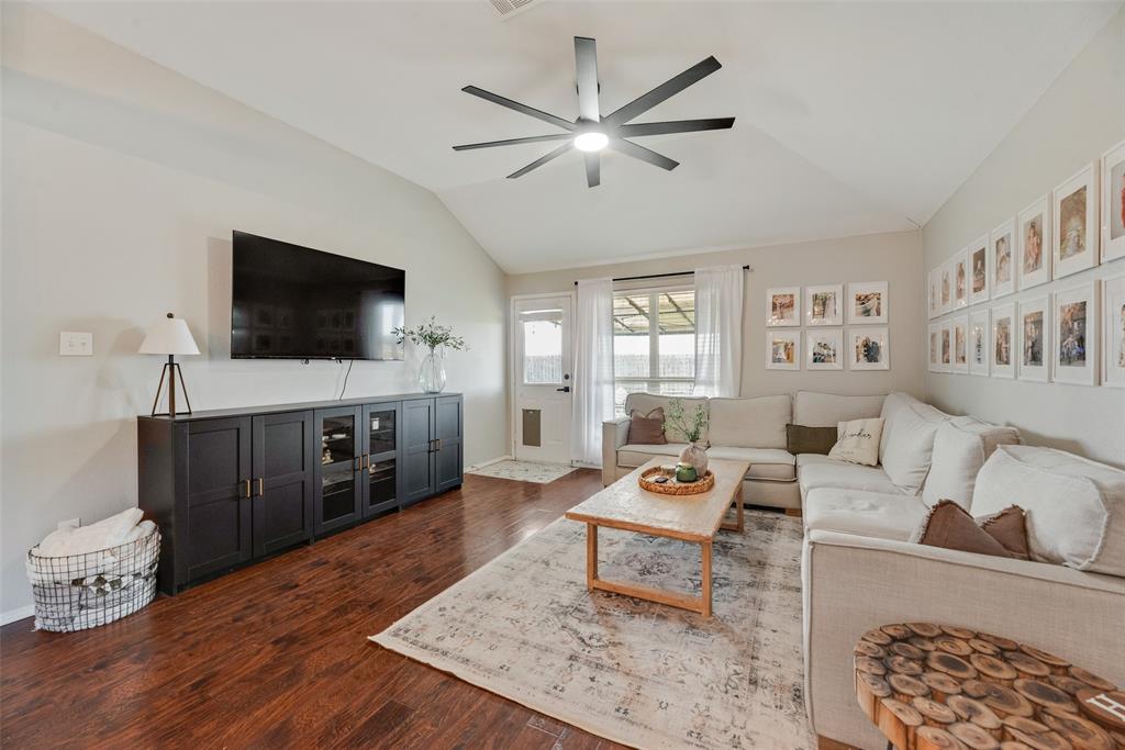 Meadow Ridge Estates Ph One - Residential