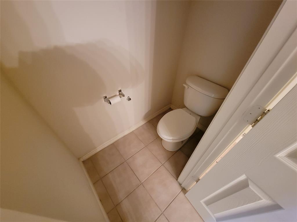 QUEENS GATE - Residential Lease