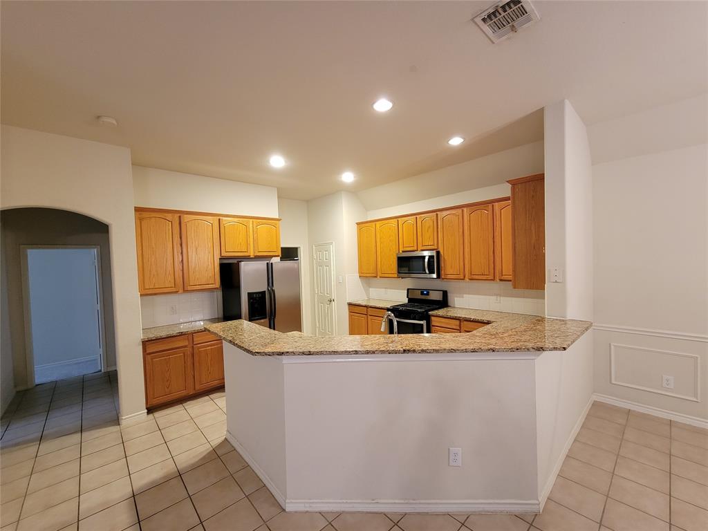 QUEENS GATE - Residential Lease
