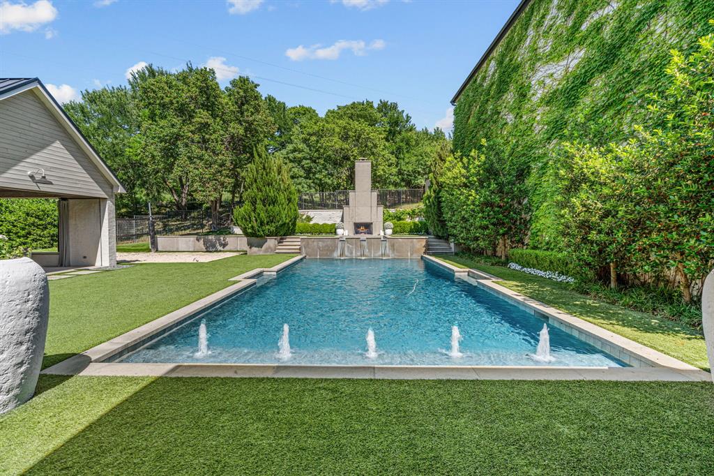 Meadows West Add - Residential