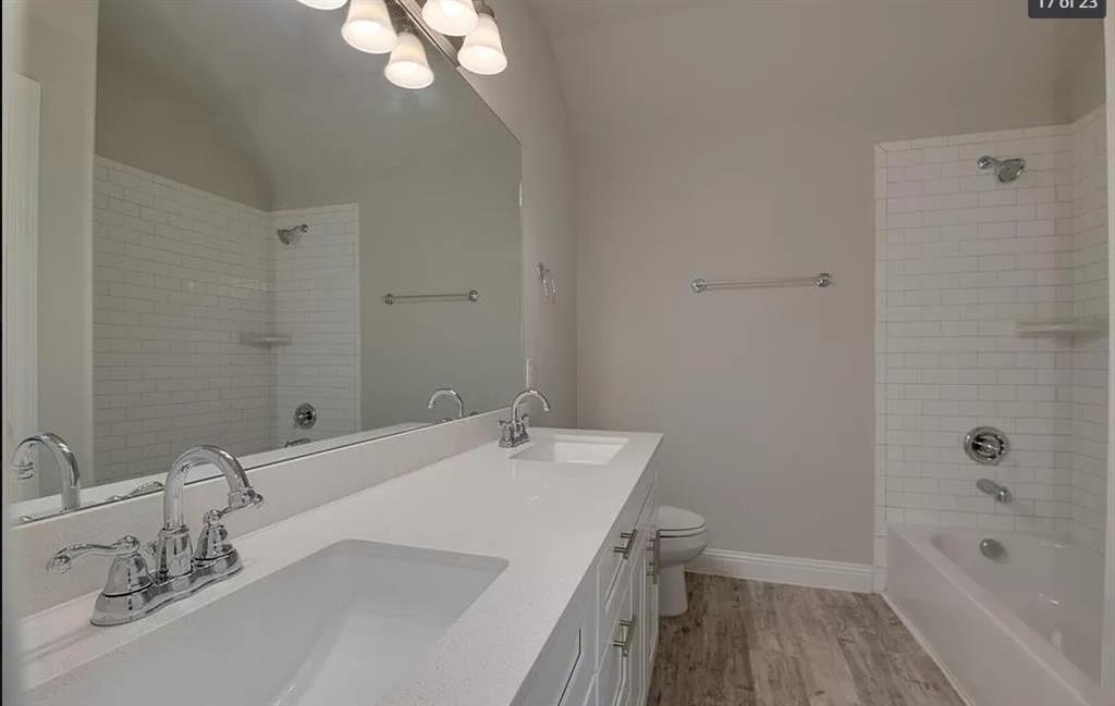 VILLAGES OF PRAIRIE COMMONS WEST, - Residential Lease