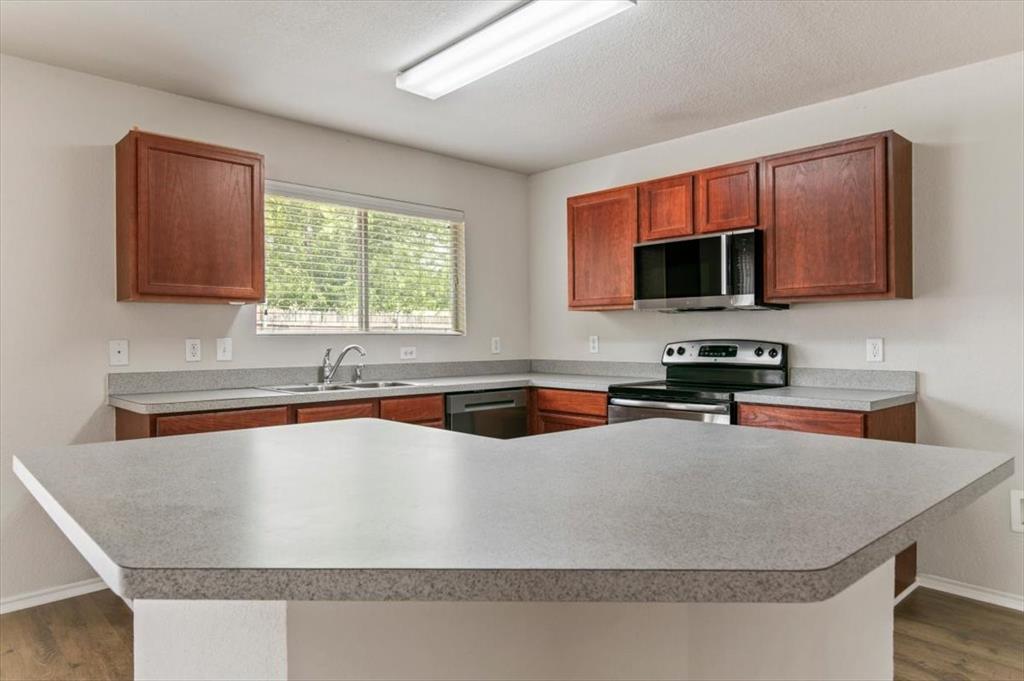 Falcon Ridge - Residential