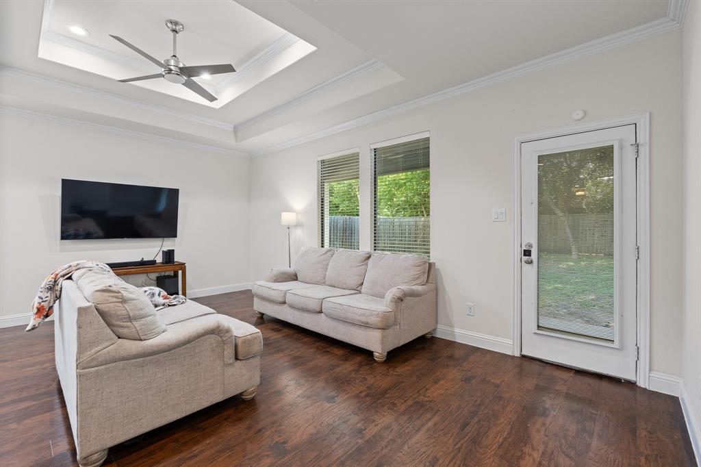 Munchus-Rev - Residential