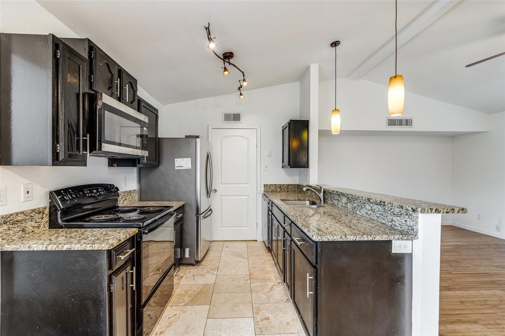 Colony 25 - Residential