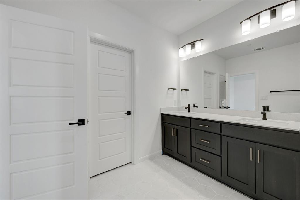 Ridgeline - Residential