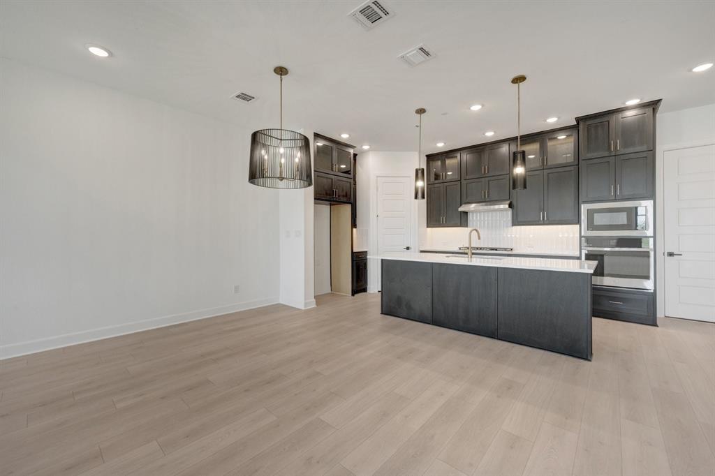 Ridgeline - Residential