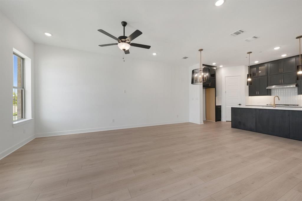 Ridgeline - Residential