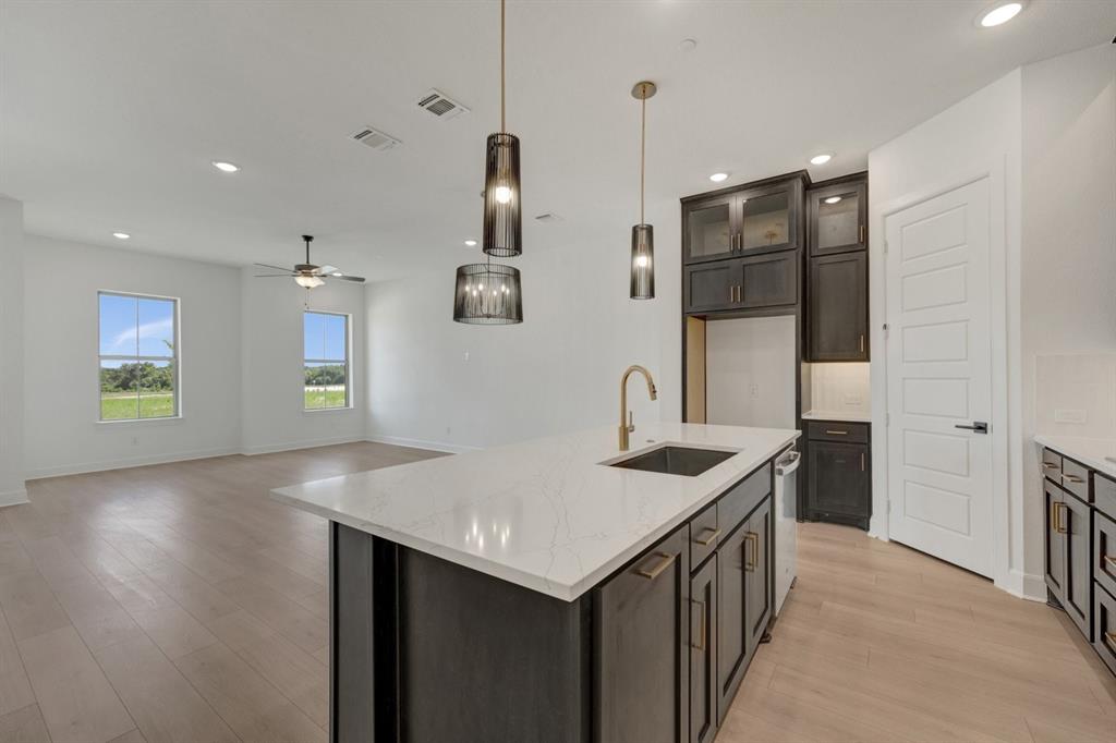 Ridgeline - Residential