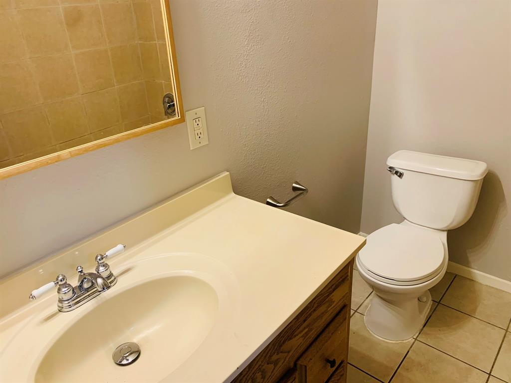 Arapaho East 01 Rev - Residential Lease