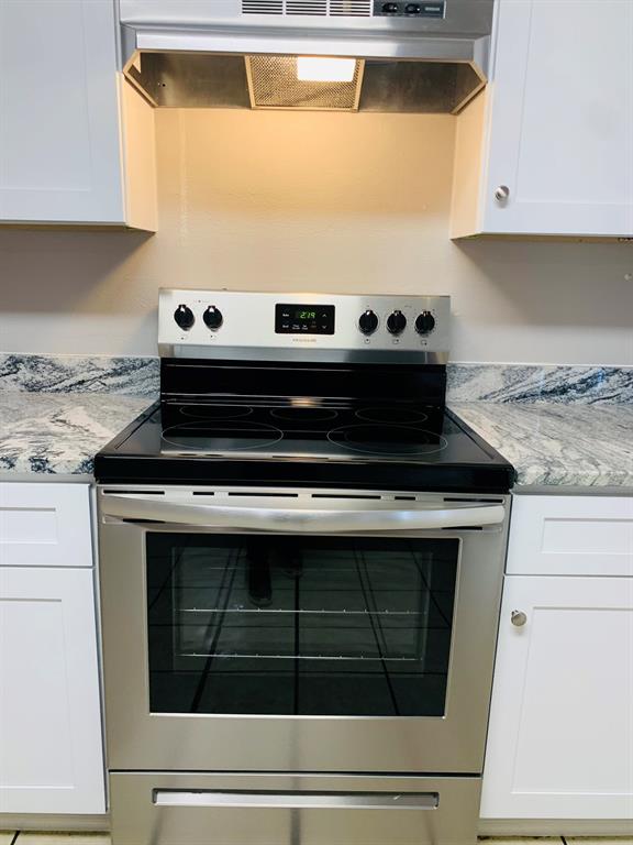 Arapaho East 01 Rev - Residential Lease