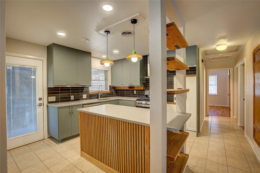 Sunset Heights South Add - Residential Lease