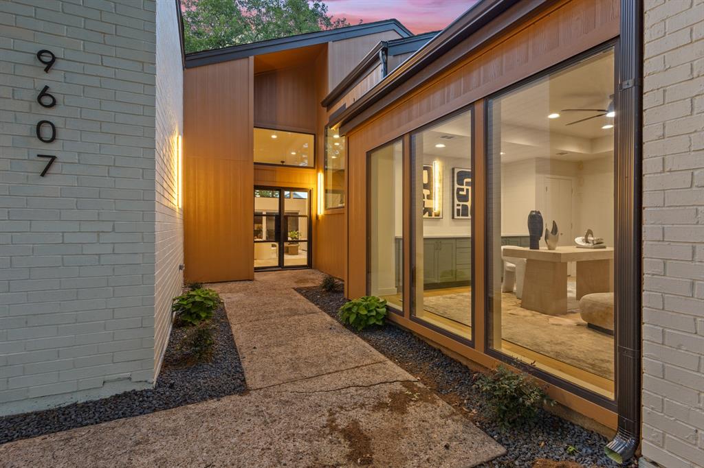 Lake Highland Village - Residential