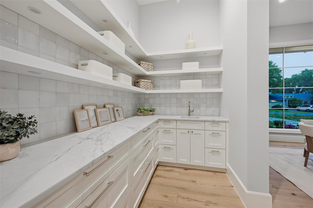 Huffhines Hill - Residential