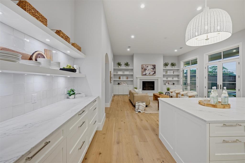 Huffhines Hill - Residential