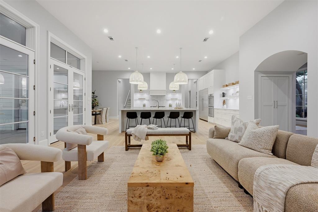 Huffhines Hill - Residential