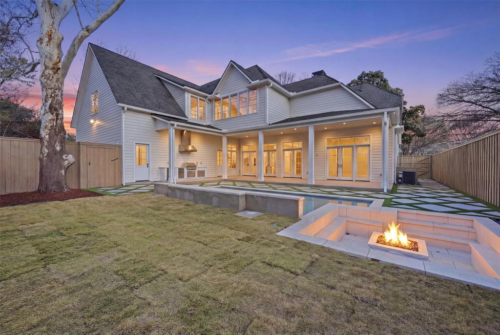 Huffhines Hill - Residential