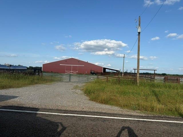 A0863 - Land
