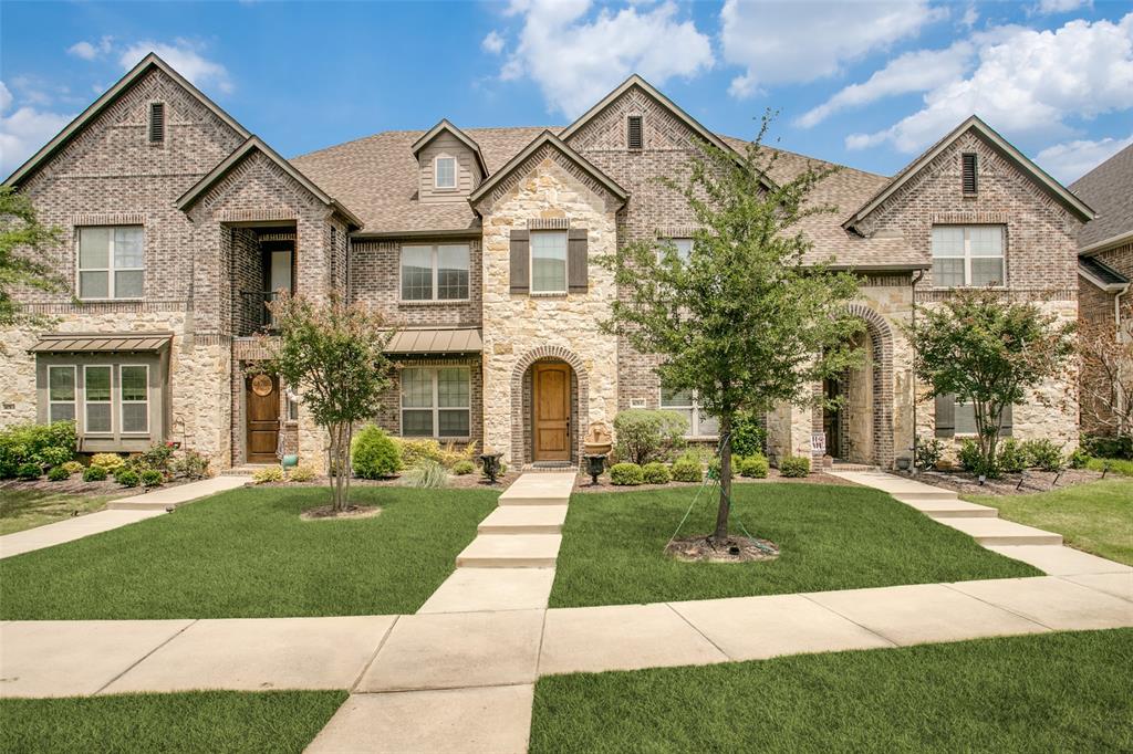 Welcome to this beautifully maintained, one-owner townhome in the highly sought-after Mustang Park community in Carrollton. Featuring 3 bedrooms and 2.5 baths, this home has been meticulously cared for and offers a perfect blend of comfort, style, and convenience. Step inside to discover a 2 story , open-concept layout designed for both everyday living. Kitchen includes modern finishes, ample cabinetry, and generous counter space. Upstairs, you’ll find a thoughtfully designed layout with all three bedrooms, including a serene primary suite with a private bath and plenty of closet space. Secondary bedrooms are well-sized and ideal for guests, a home office, or growing families. Enjoy low-maintenance living with access to Mustang Park’s desirable amenities, including scenic walking trails, green spaces, and a community pool. Conveniently located near major highways, shopping, dining, and top-rated schools, this home offers the best of suburban living with easy access to everything North Dallas has to offer.
This move-in-ready gem reflects true pride of ownership—don’t miss your opportunity to make it yours.