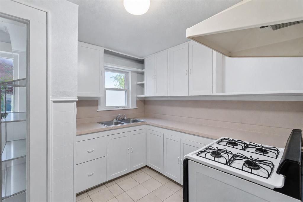 Queensborough Heights - Residential