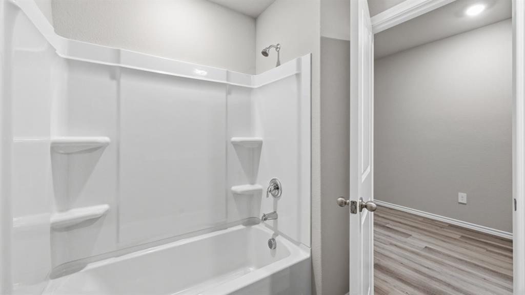 Hickory Grove - Residential