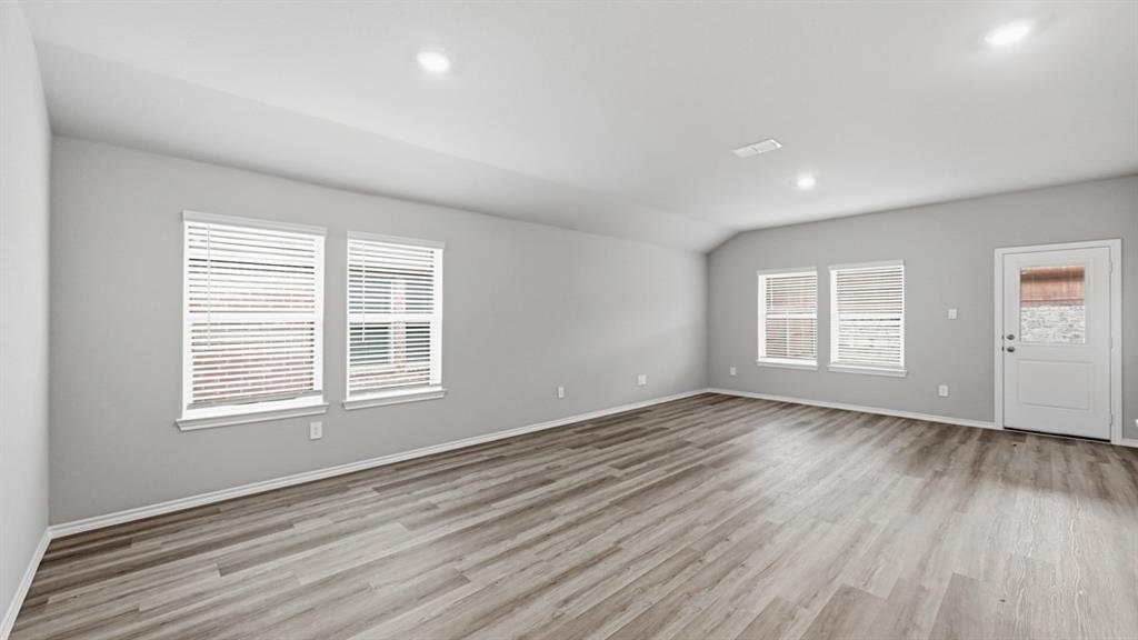 Hickory Grove - Residential